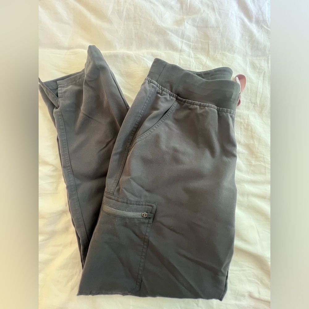 Figs Yola Skinny Scrub Pants 2.0™ Charcoal